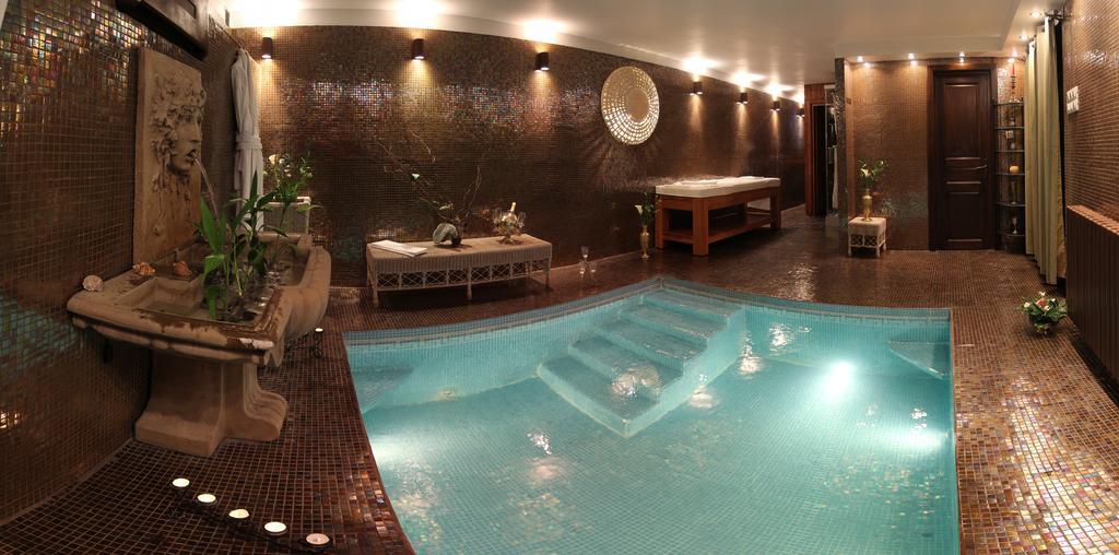 Domenii Plaza By 4*
